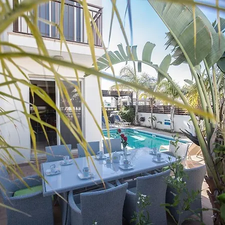 Your Dream Holiday With Private Pool In Protaras Most Exclusive Neighbourhood 1333 فيلة باراليمني