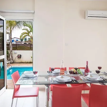 فيلة Your Dream Holiday With Private Pool In Protaras Most Exclusive Neighbourhood 1333